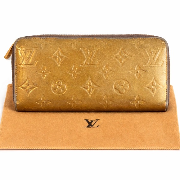 Louis Vuitton Handbags - Louis Vuitton LV Gold Shimmer Vernis Long Zippt Wallet W/ Dustbag